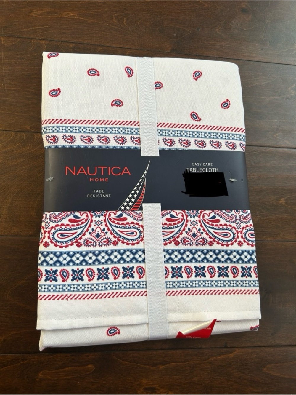 Nautica Tablecloth Americana Red White Blue 4th of July 60”x 84” Paisely New